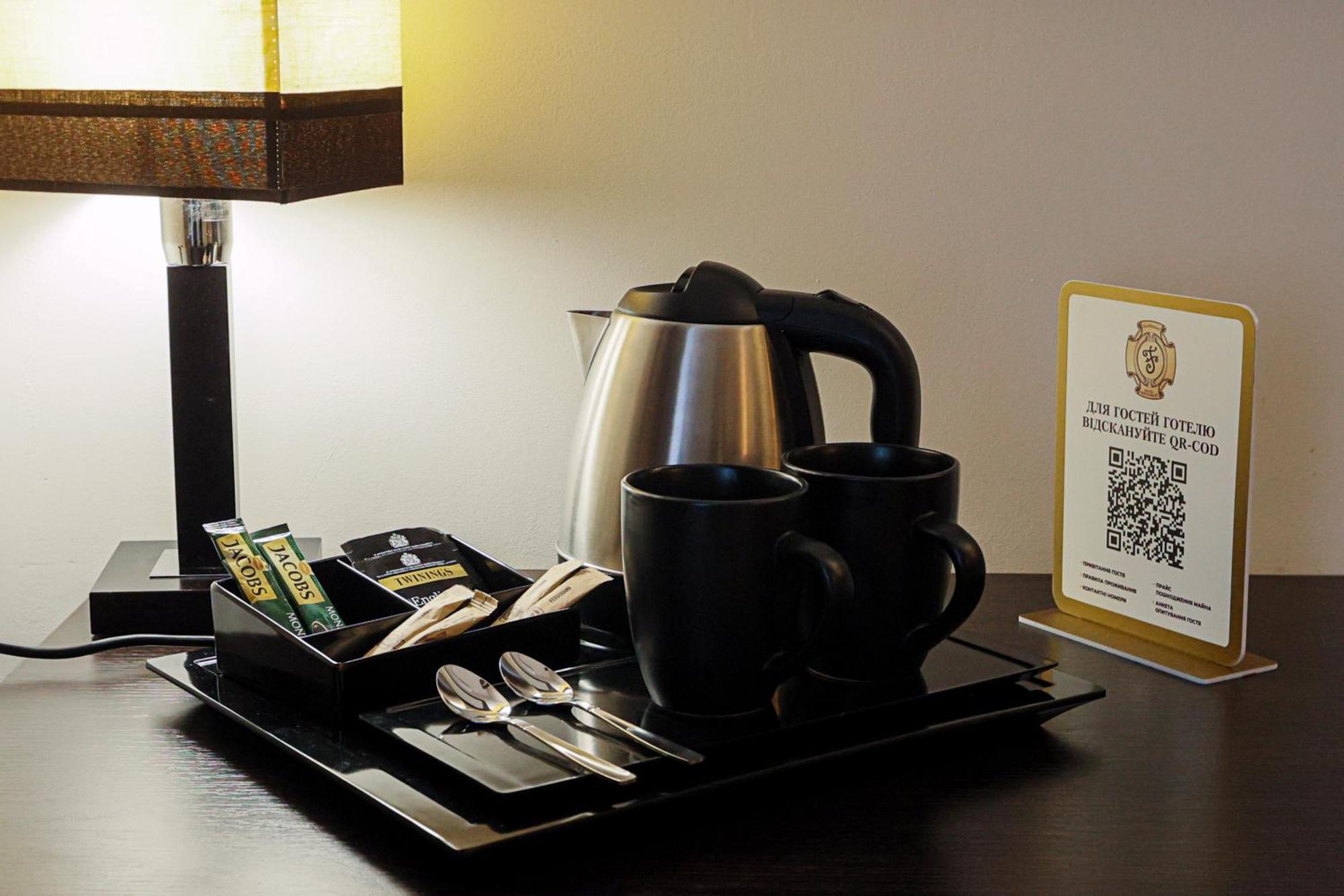 Hotel Ferdinand Mukaczewo Zewnętrze zdjęcie
